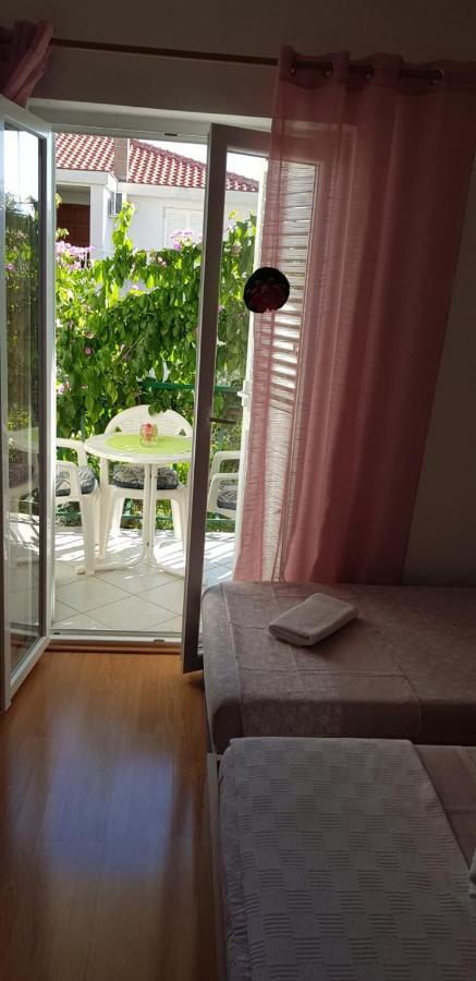 Apartmani Sonja Makarska Exterior foto