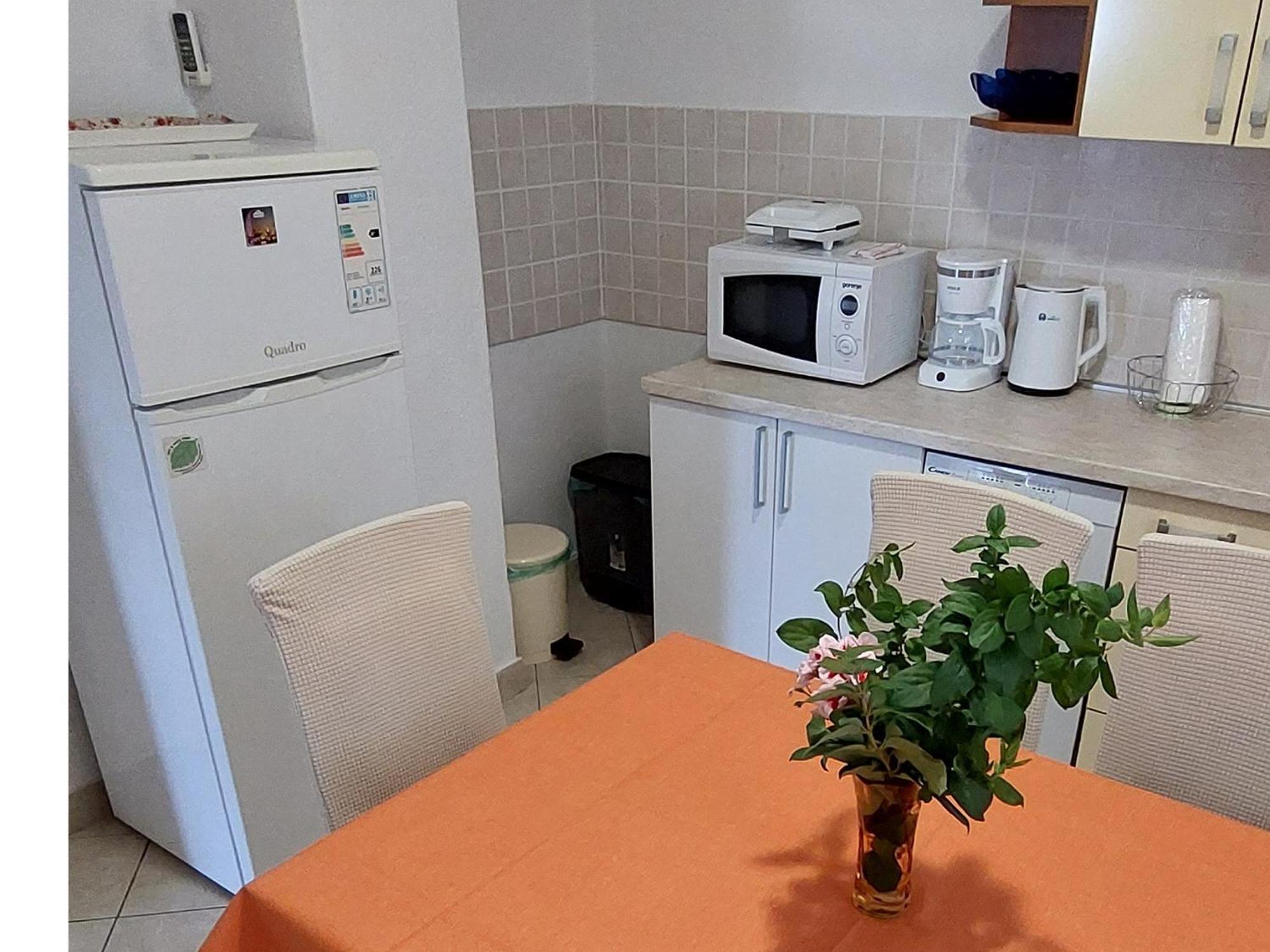 Apartmani Sonja Makarska Exterior foto