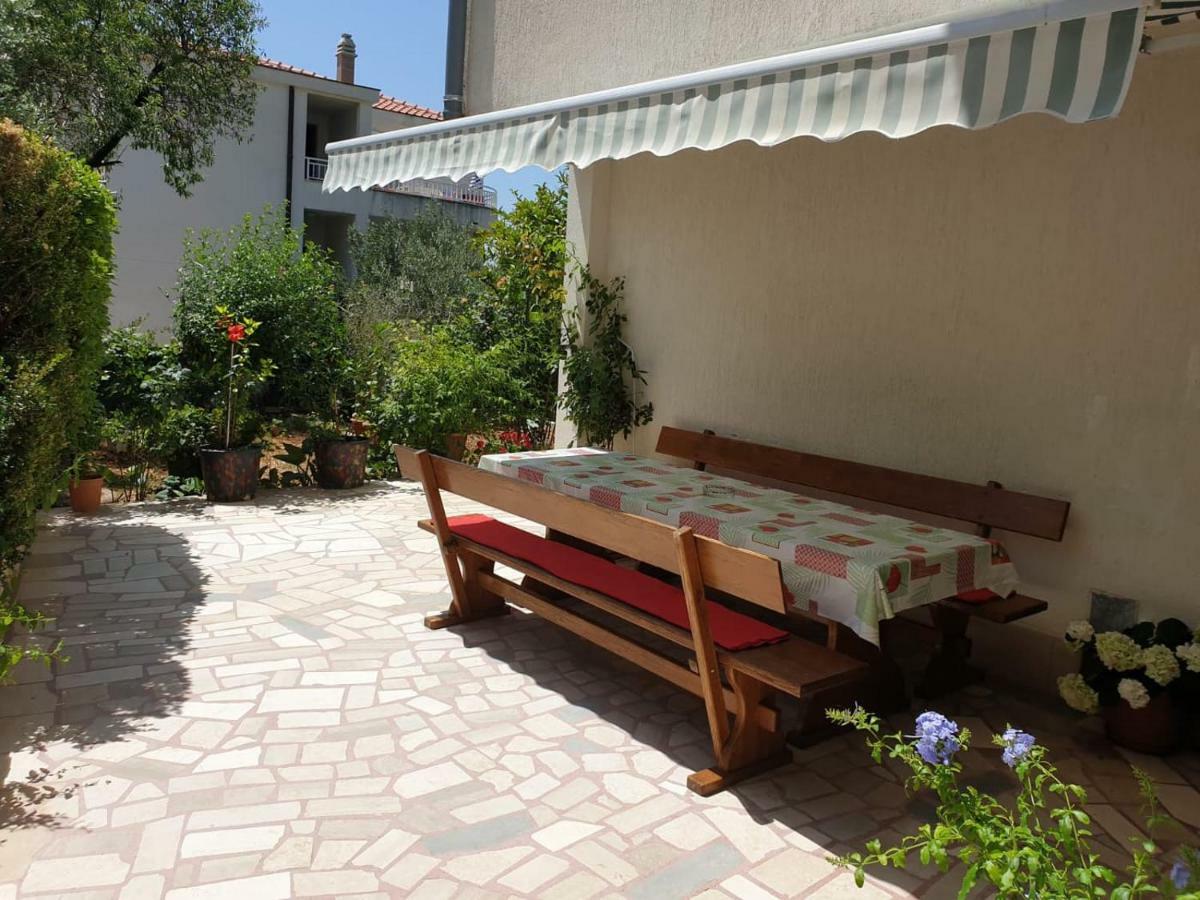 Apartmani Sonja Makarska Exterior foto